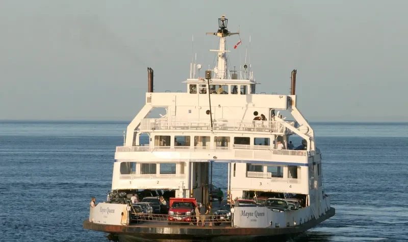 MAYNE QUEEN Ro-Ro IMO 6522567 photo 10