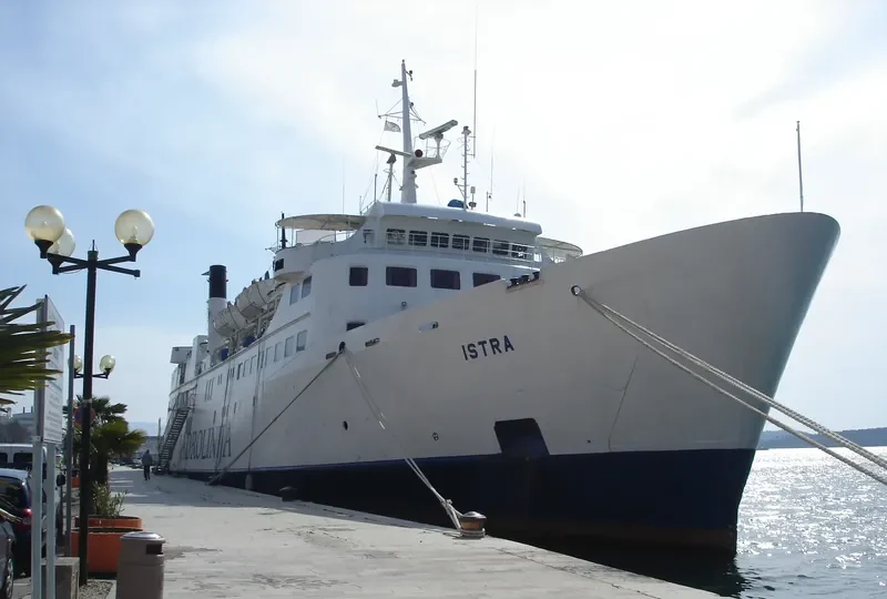 ISTRA Ro-Ro IMO 6525143 photo 5