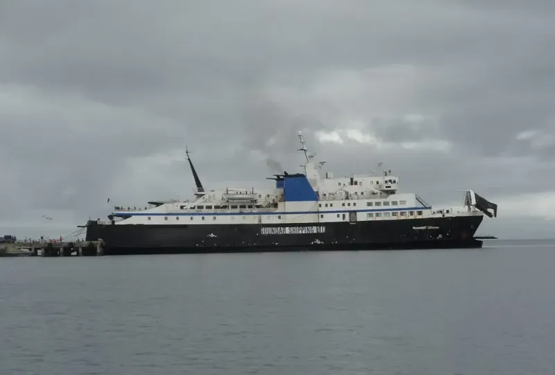 LOMAIVITI PRINCESS Ro-Ro IMO 6525179 photo 2