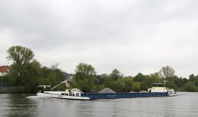 LOWI General Cargo IMO 6600163 photo 9