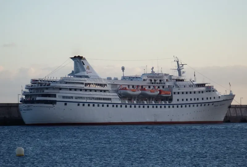 OCEAN MAJESTY Passenger Ship IMO 6602898 photo 8