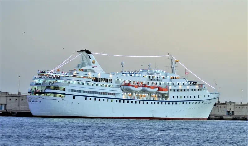 OCEAN MAJESTY Passenger Ship IMO 6602898 photo 9