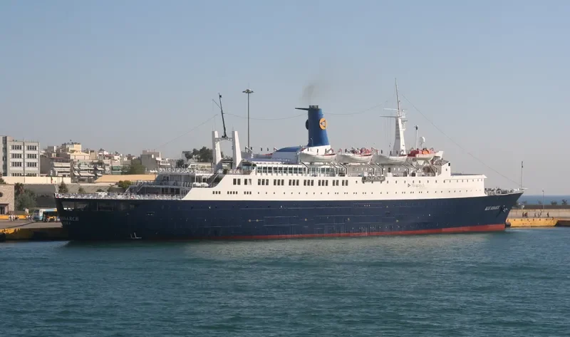 MAESTRO Passenger Ship IMO 6604834 photo 3