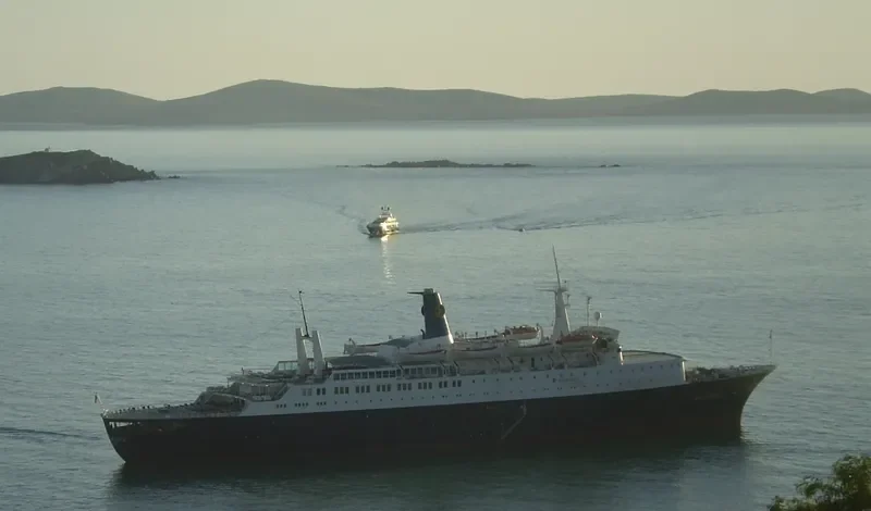 MAESTRO Passenger Ship IMO 6604834 photo 6