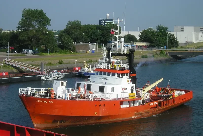 PUTFORD SKY General Cargo IMO 6607393 photo 2