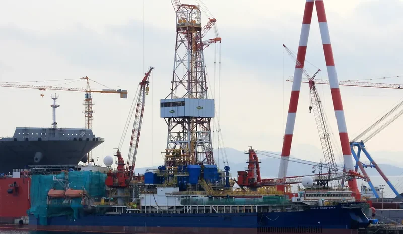 DISCOVERER General Cargo IMO 6608608 photo 7