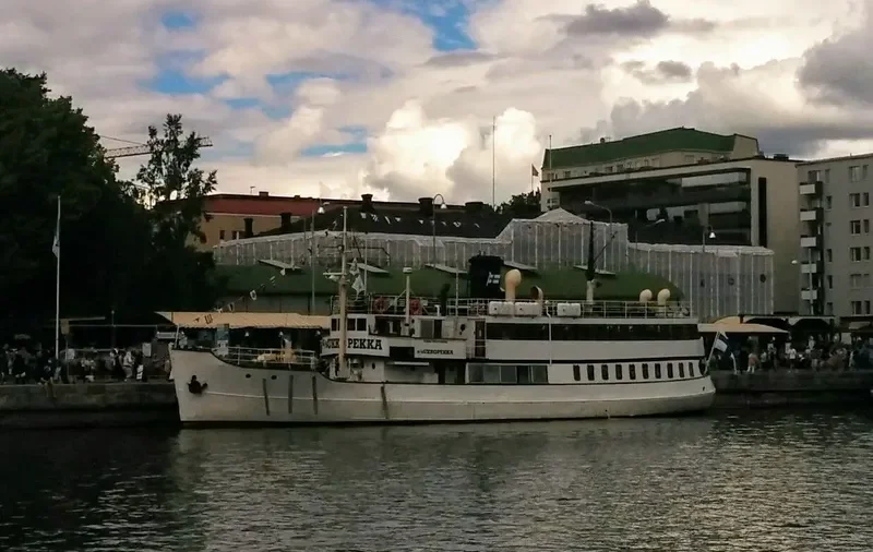 UKKOPEKKA Passenger Ship IMO 6610132 photo 2