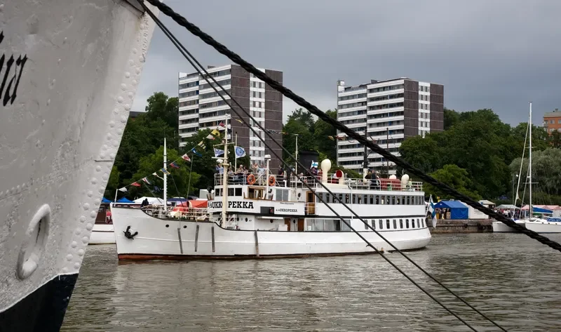 UKKOPEKKA Passenger Ship IMO 6610132 photo 8