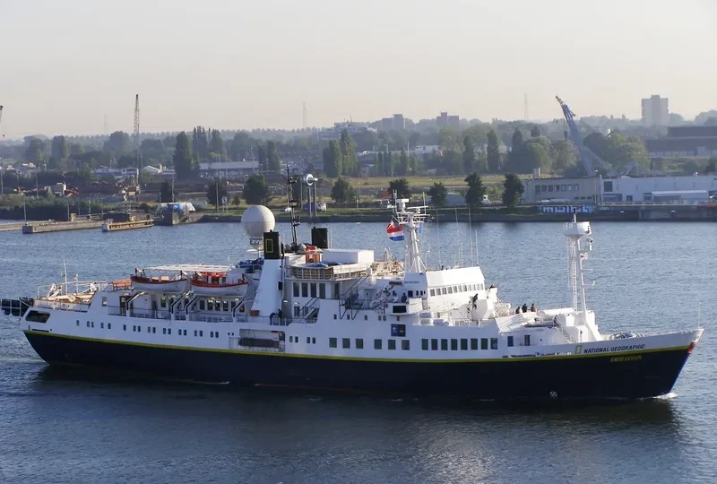 NATIONAL GEOGRAPHIC ENDEAVOUR Passenger Ship IMO 6611863 photo 7