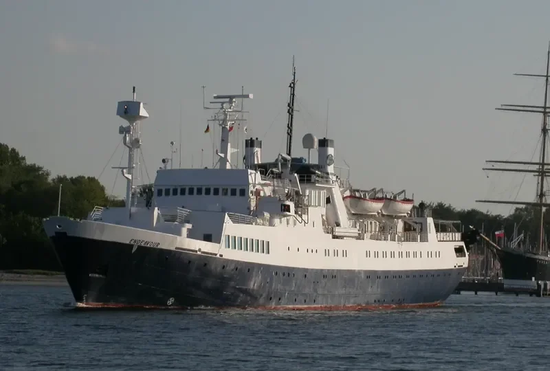 NATIONAL GEOGRAPHIC ENDEAVOUR Passenger Ship IMO 6611863 photo 9
