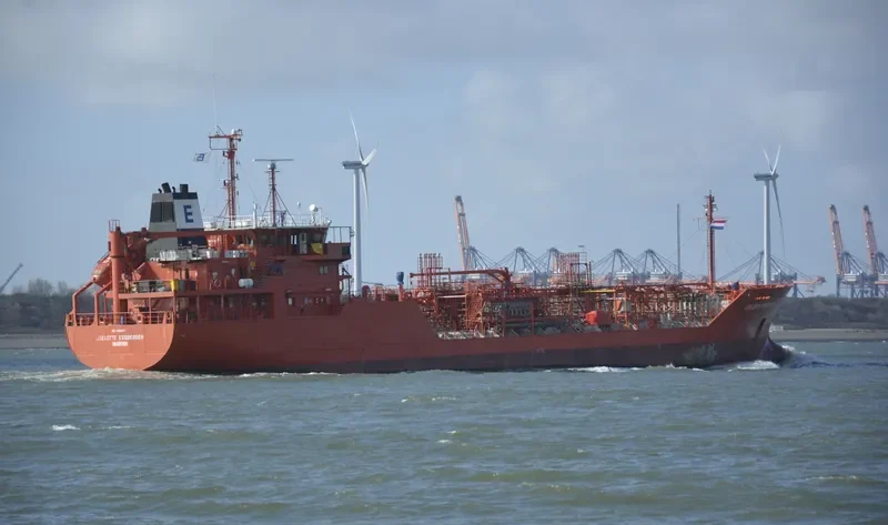 LISELOTTE ESSBERGER Tanker IMO 6613782