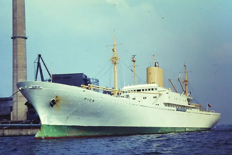 GRAND UNION General Cargo IMO 6617001