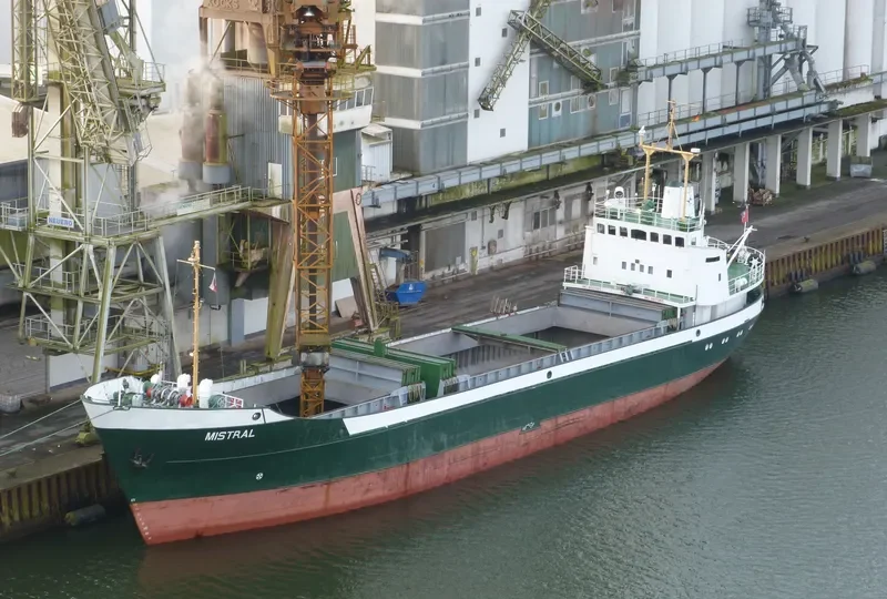 MISTRAL General Cargo IMO 6617855 photo 2