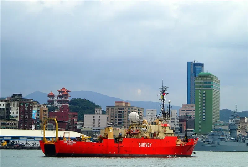 GEO EXPLORER Offshore Vessel IMO 6700391 photo 9