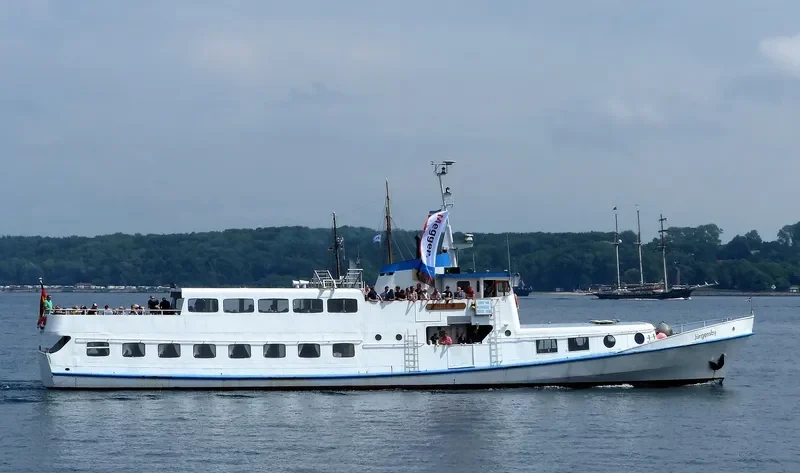 JUERGENSBY Passenger Ship IMO 6706864 photo 4