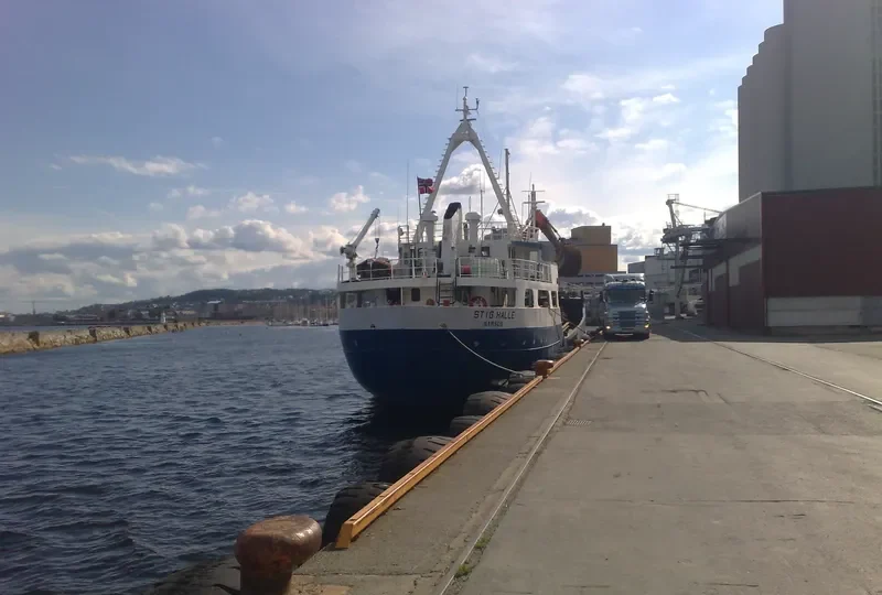 STIG HALLE General Cargo IMO 6710839 photo 7