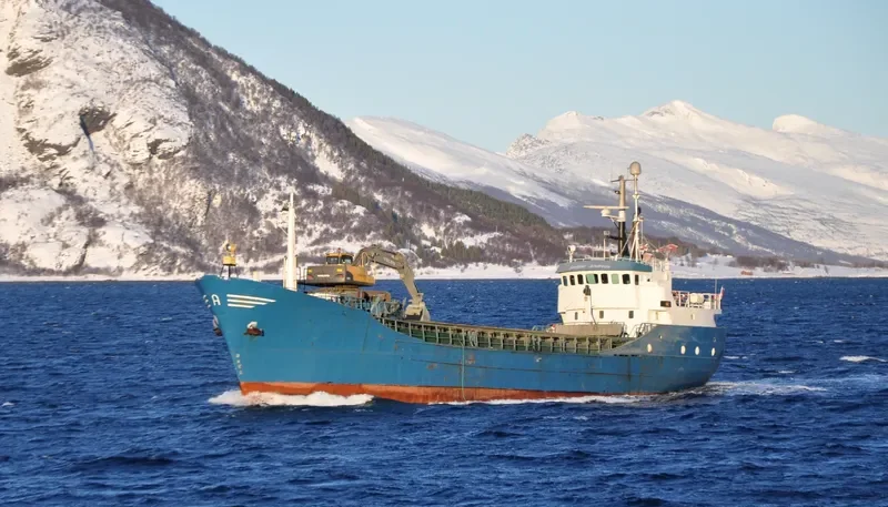 STEFFEN ANDREAS General Cargo IMO 6711467 photo 9