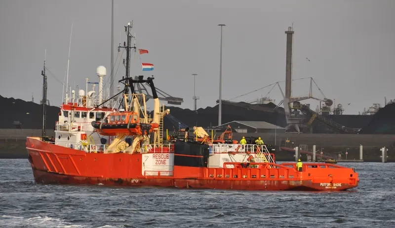 PUTFORD SHORE Offshore Vessel IMO 6712514 photo 5