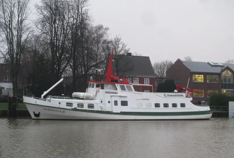 SPIEKEROOG III Passenger Ship IMO 6715102 photo 7
