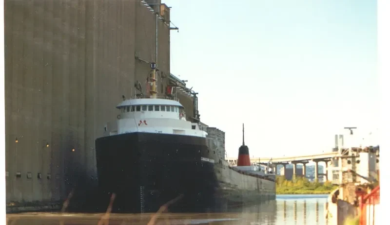 CANADIAN LEADER Bulk Carrier IMO 6719330 photo 2