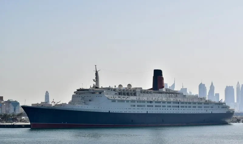 QUEEN ELIZABETH 2 General Cargo IMO 6725418