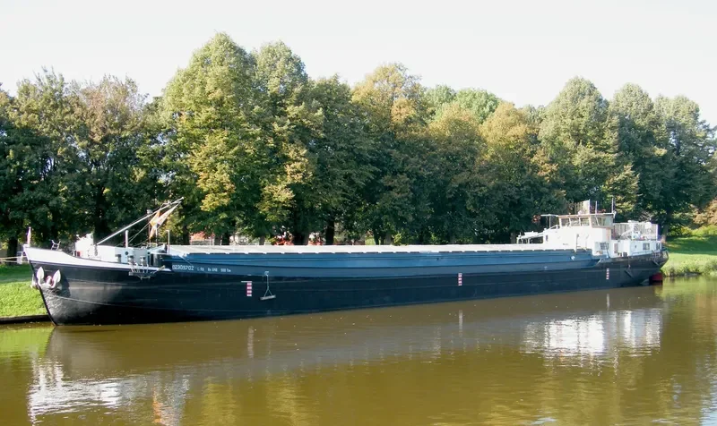 QUO VADIS General Cargo IMO 6725652 photo 2