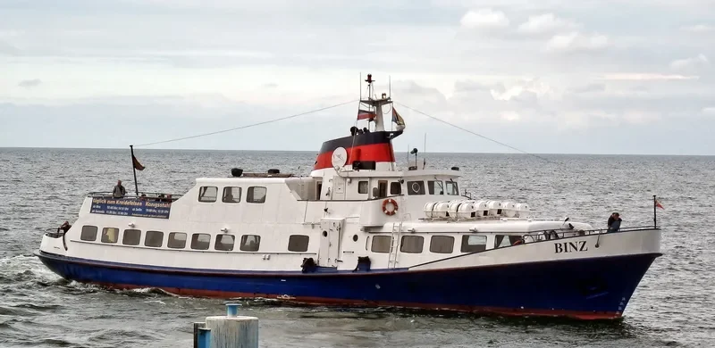 BINZ Passenger Ship IMO 6801822 photo 6
