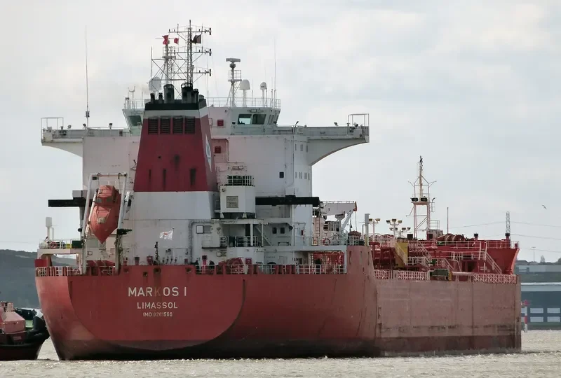 KOKTEBEL Tanker IMO 6805919 photo 10