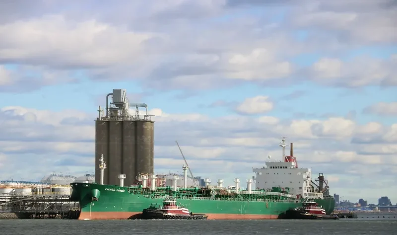 CHEM P Tanker IMO 6806444 photo 2