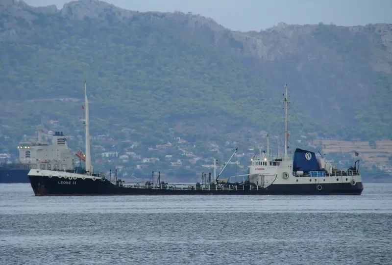ENTUS Tanker IMO 6808791 photo 8