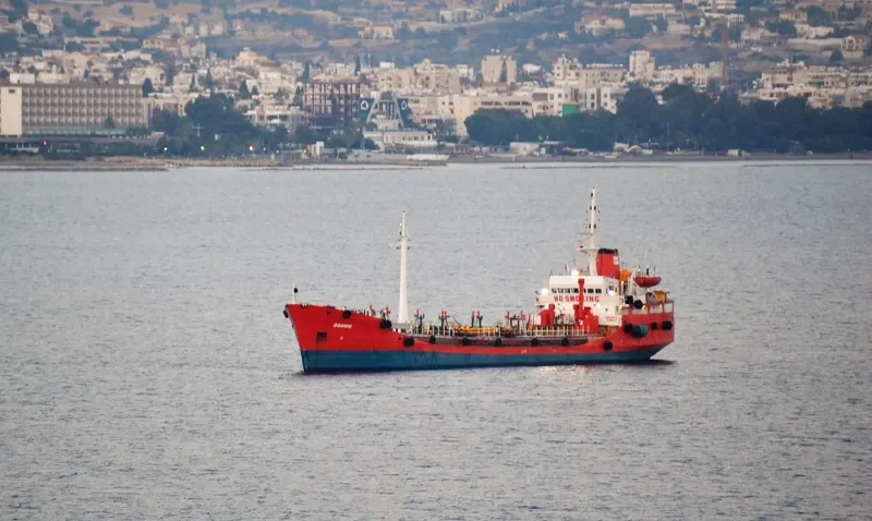 BONNIE B Tanker IMO 6810055 photo 3