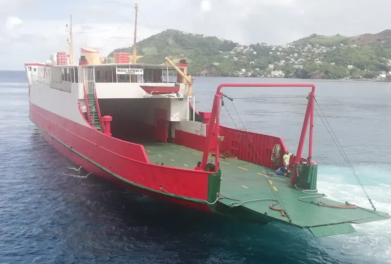 BEQUIA EXPRESS 4 Ro-Ro IMO 6812534 photo 8