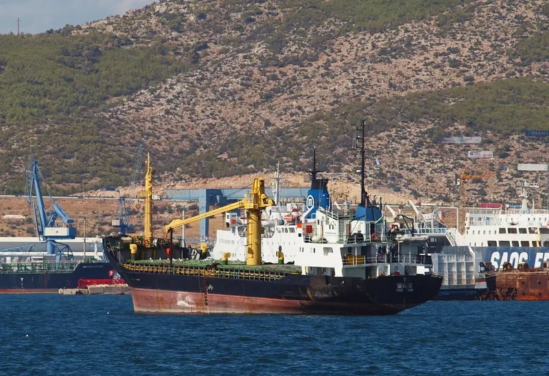 UNITED 2 General Cargo IMO 6814130 photo 4
