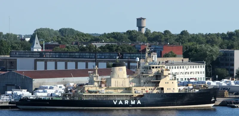 VARMA General Cargo IMO 6814245 photo 2