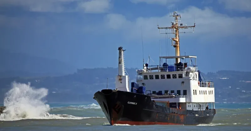 CLAYMORE II General Cargo IMO 6815691 photo 4