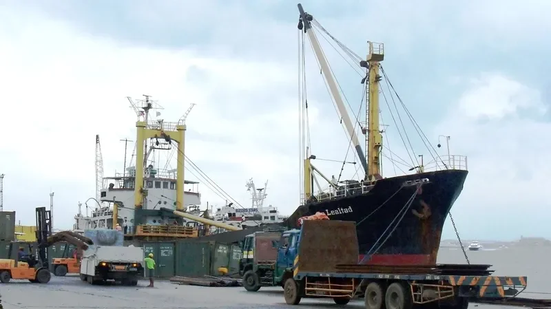 LA LEALTAD General Cargo IMO 6816114 photo 5