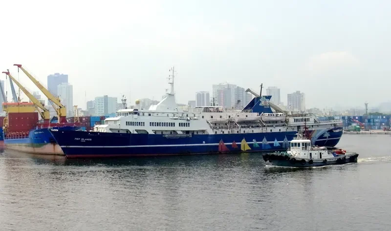 7107 ISLANDS CRUISE Passenger Ship IMO 6816970 photo 3