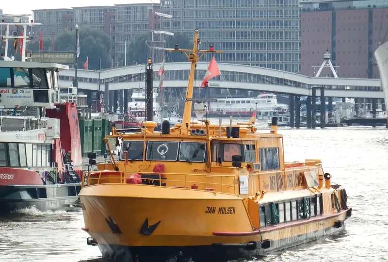 JAN MOLSEN Passenger Ship IMO 6819362 photo 3
