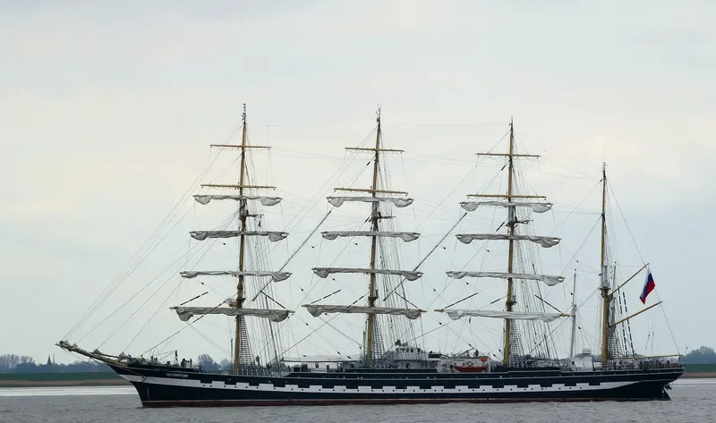 KRUZENSHTERN General Cargo IMO 6822979 photo 2