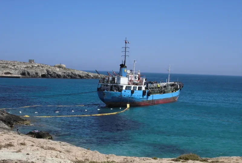 SOLIA Tanker IMO 6823131 photo 9