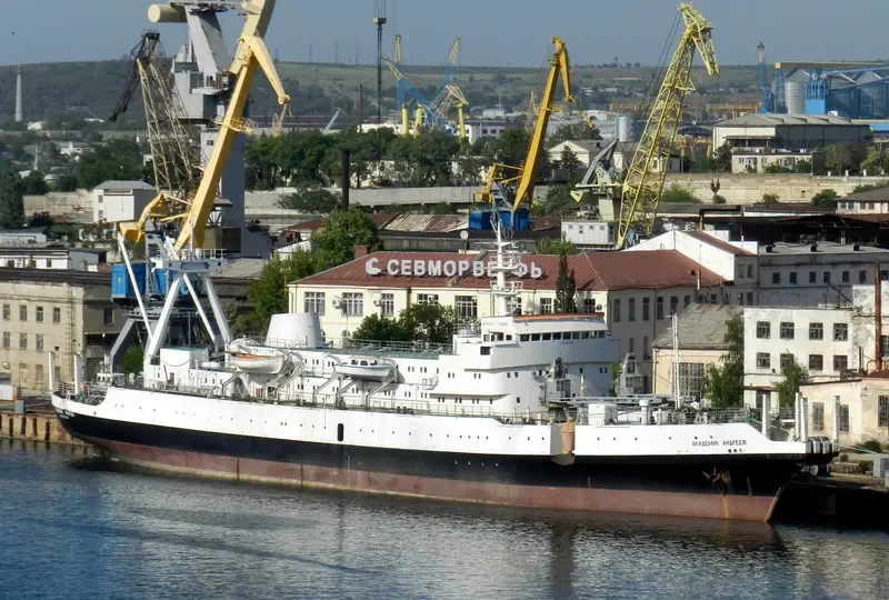 AKADEMIK ANDREEV General Cargo IMO 6825426 photo 3