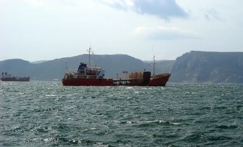 AFRICAN POWER Tanker IMO 6825945 photo 6