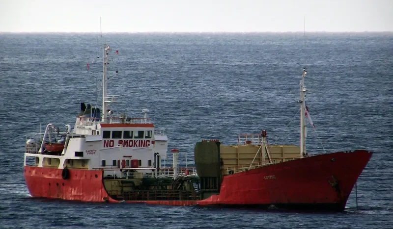AFRICAN POWER Tanker IMO 6825945 photo 9