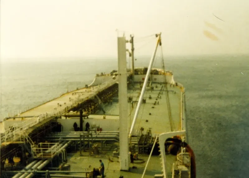HELLAS Tanker IMO 6827735 photo 2