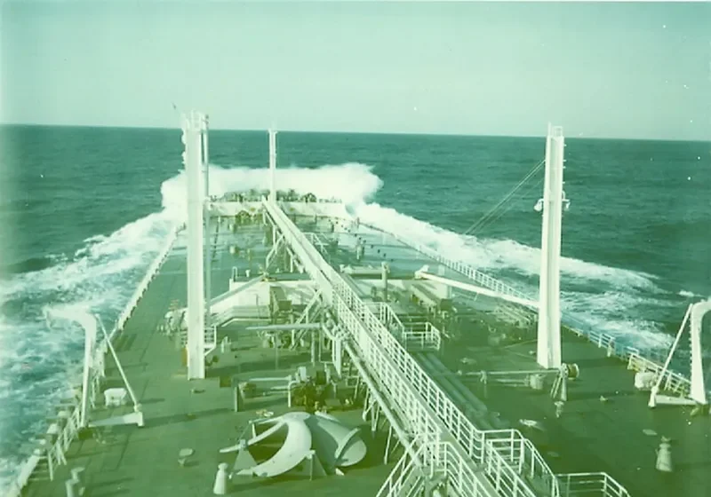 HELLAS Tanker IMO 6827735 photo 3