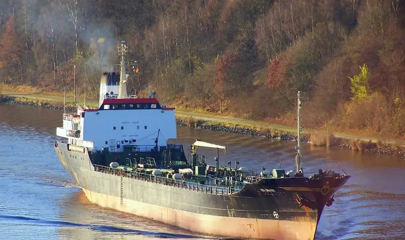 RIO ATRATO Tanker IMO 6900305 photo 2