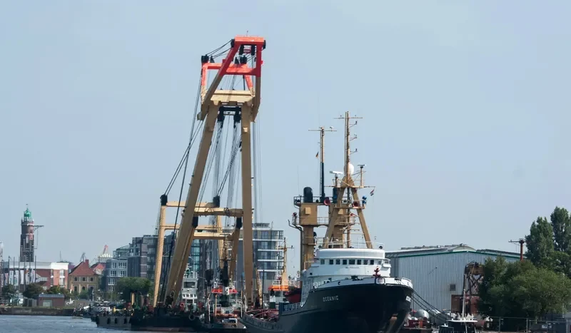 OCEANIC General Cargo IMO 6901490 photo 6