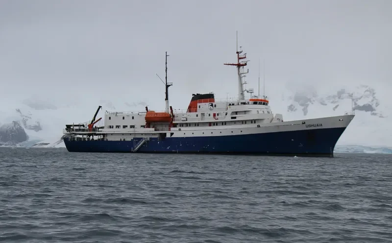 USHUAIA Passenger Ship IMO 6901907