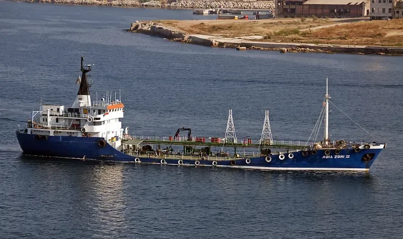 CRYSTAL WATER Tanker IMO 6902004 photo 10