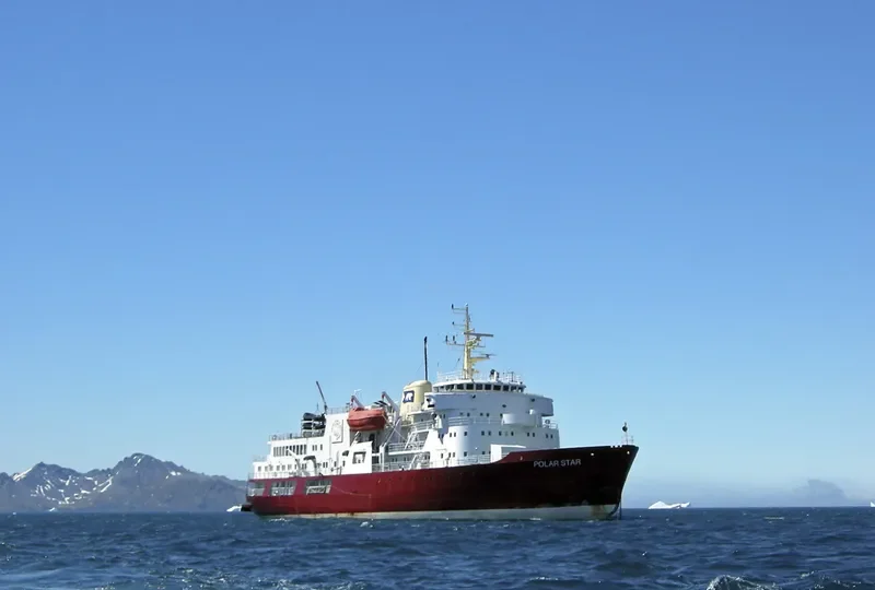 POLAR STAR Passenger Ship IMO 6905745 photo 2